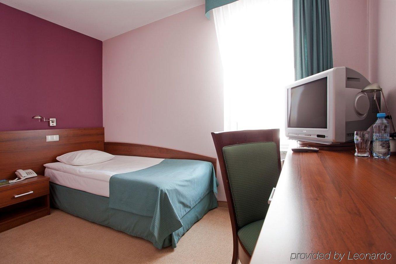 Hotel Piaskowy Pszczyna Bilik gambar