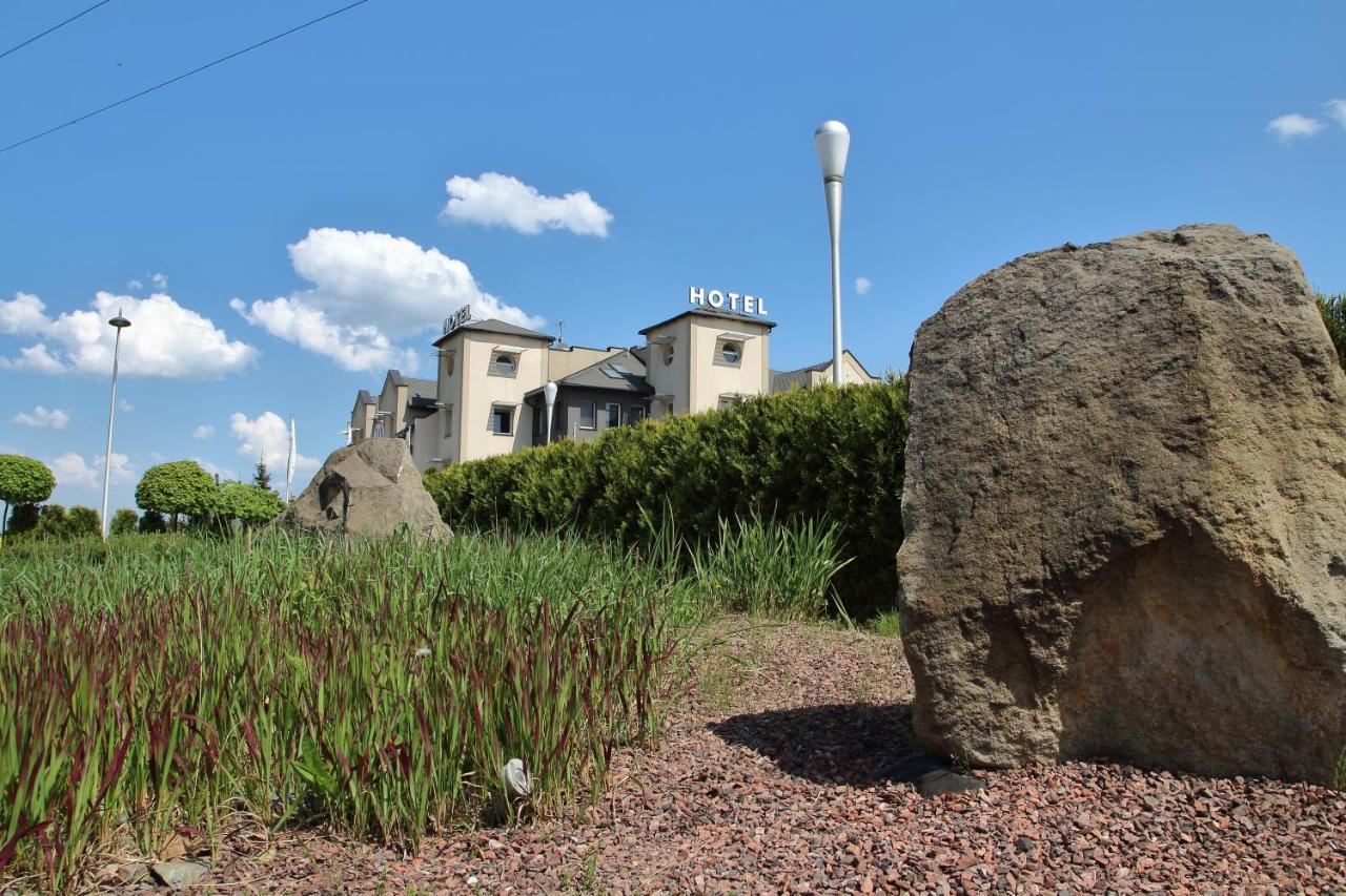 Hotel Piaskowy Pszczyna Luaran gambar